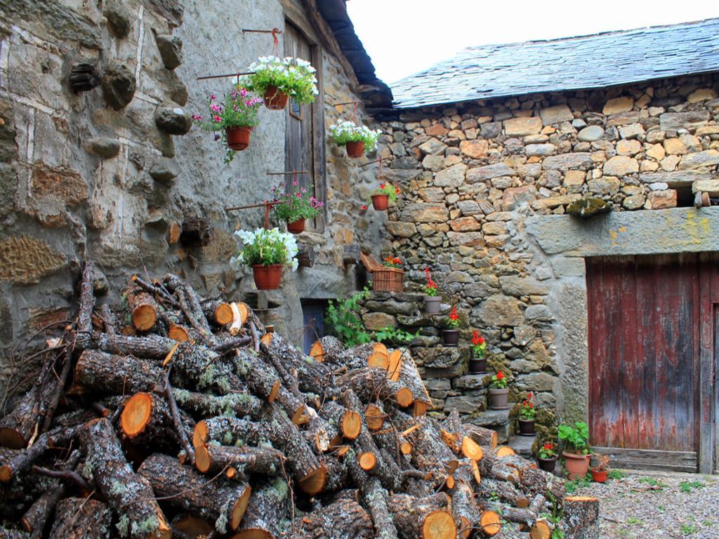 Casa Rural El Trubio Villa Vigo de Sanabria Eksteriør billede